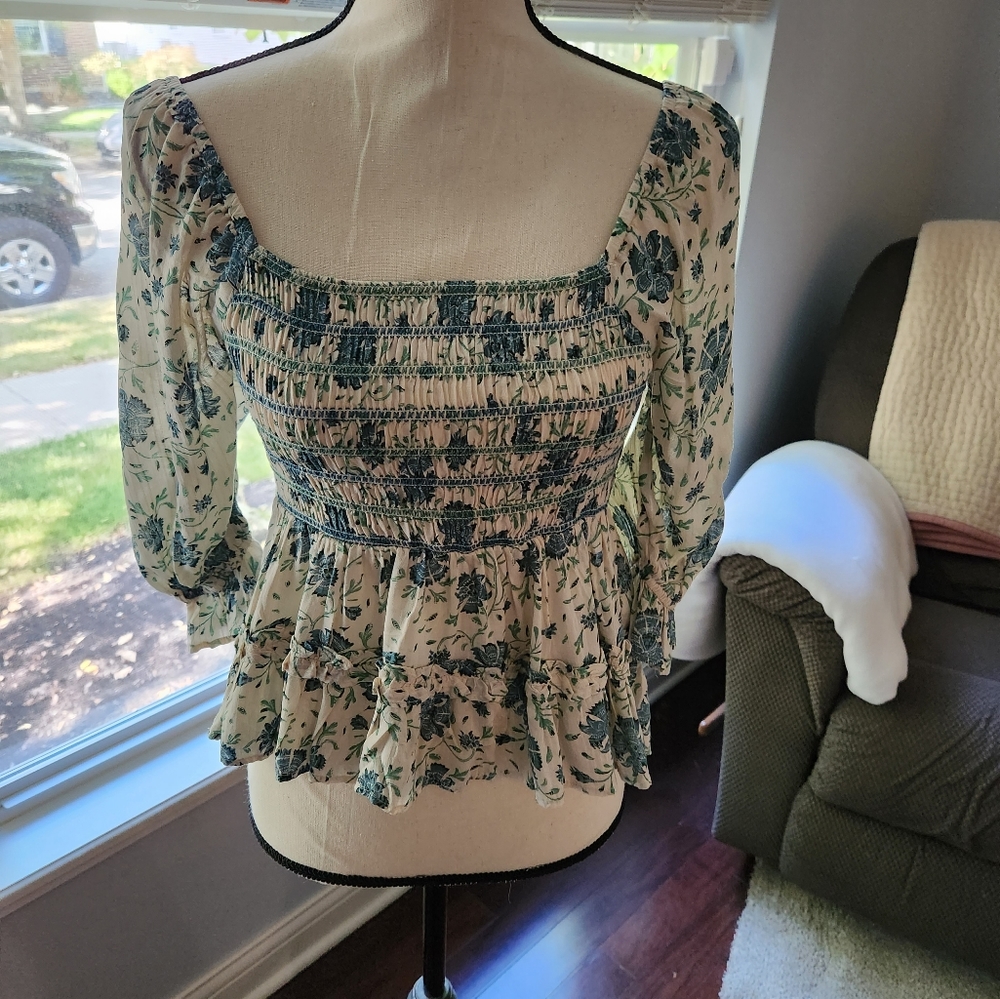 American Eagle Top